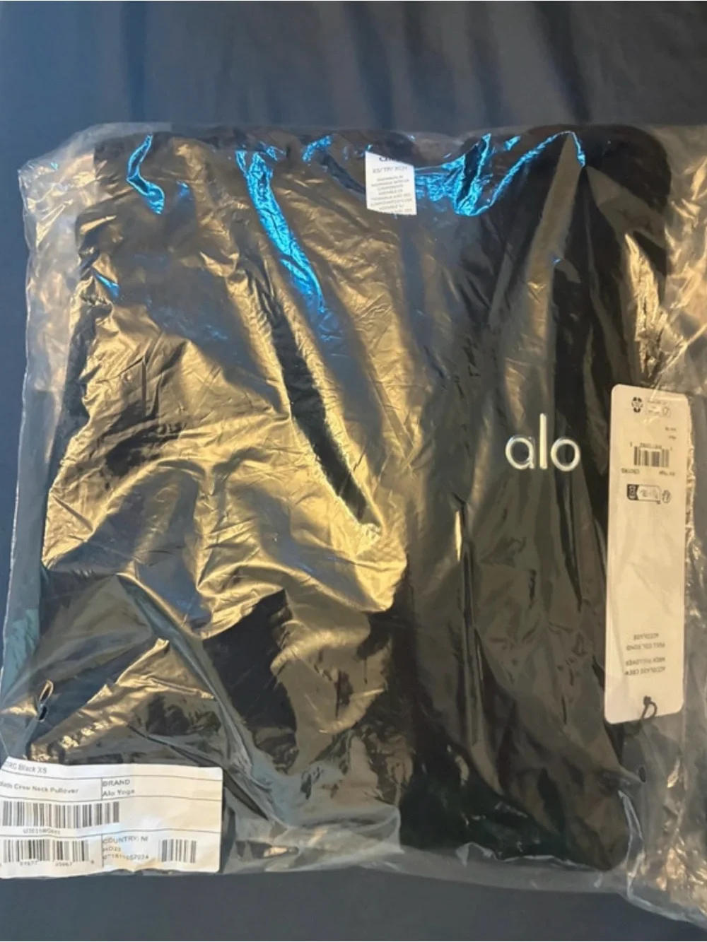 ALO Accolade Crewneck Pullover